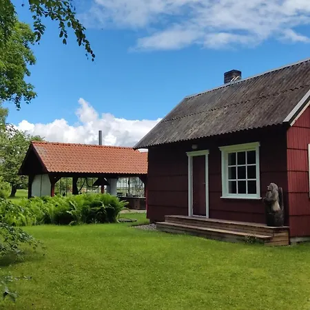 Lootsa Suvemaja *