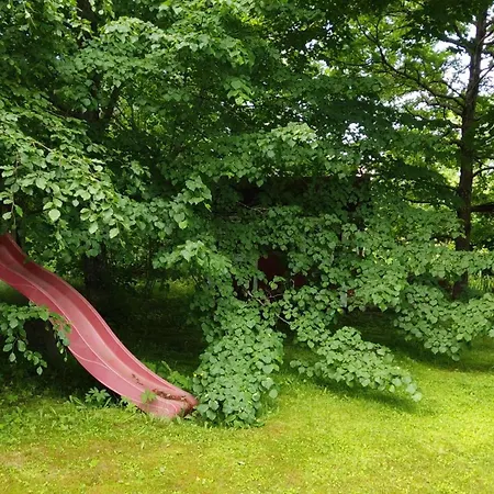 Nyaraló Lootsa Suvemaja
